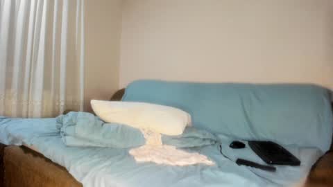 Issabelle online show from 02-01-25, 09:21