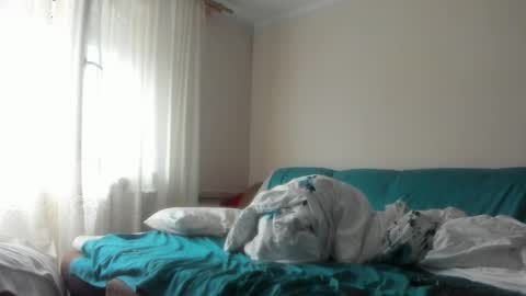 Issabelle online show from 09-10-25, 05:40