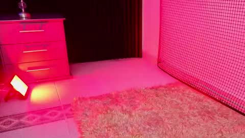 Issafoxx online show from 03-17-26, 12:30