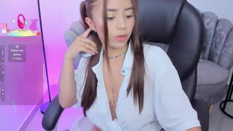 issi_loren online show from 11-21-25, 06:50