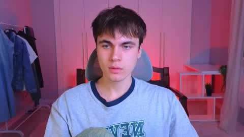 Snapshot of istairee chatting on 02-26-25, 12:47 Maks online show from 02-26-25, 12:47