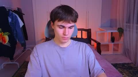 Snapshot of istairee chatting on 03-07-25, 01:29 Maks online show from 03-07-25, 01:29