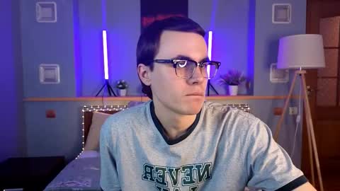 Snapshot of istairee chatting on 03-22-26, 08:51 Maks online show from 03-22-26, 08:51