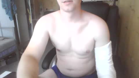 Snapshot of isterebitel99834 chatting on 07-09-26, 01:37 isterebitel99834 online show from 07-09-26, 01:37