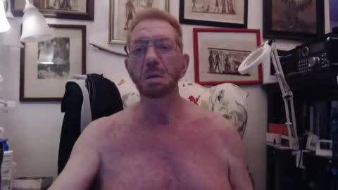 ImYourBitch online show from 06-11-26, 05:05