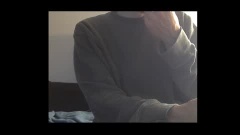 Snapshot of ital25usa chatting on 10-18-25, 03:35 ital25usa online show from 10-18-25, 03:35