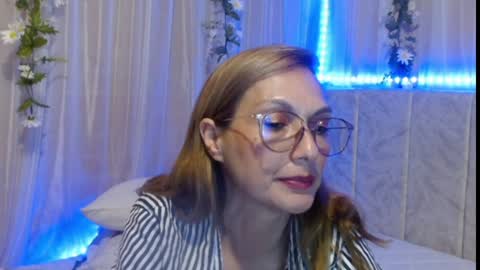 Itala Gomez online show from 02-09-25, 12:06