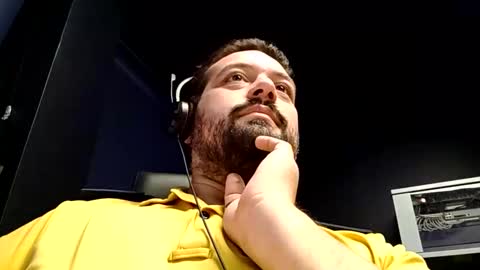 Snapshot of italianbigboy93 chatting on 10-10-25, 05:28 italianbigboy93 online show from 10-10-25, 05:28