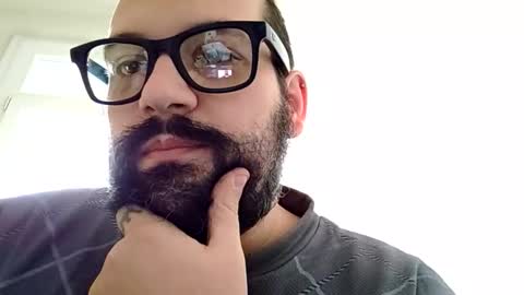 Snapshot of italianbigboy93 chatting on 11-23-25, 09:31 italianbigboy93 online show from 11-23-25, 09:31