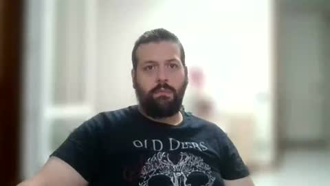 Snapshot of italianbigboy932 chatting on 07-17-26, 11:09 italianbigboy932 online show from 07-17-26, 11:09
