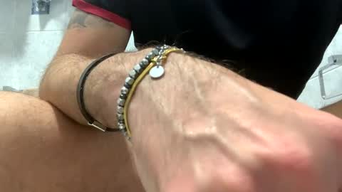 Snapshot of italianbigcock91 chatting on 01-05-25, 09:05 italianbigcock91 online show from 01-05-25, 09:05