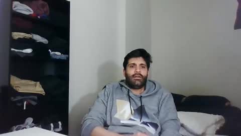 italianboybcn online show from 01-13-25, 09:52