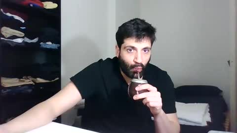 italianboybcn online show from 01-28-25, 09:19