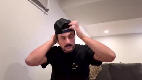 italianladd online show from 04-25-26, 08:39