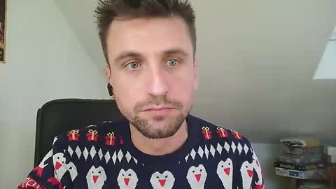 Snapshot of italiano116116 chatting on 12-26-24, 08:50 italiano116116 online show from 12-26-24, 08:50