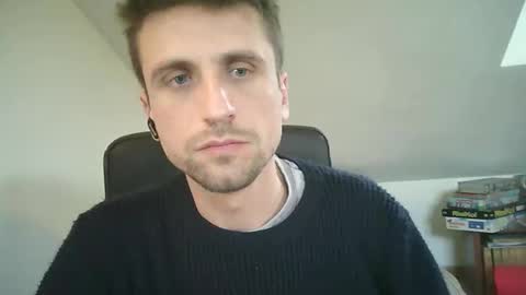 Snapshot of italiano116116 chatting on 03-04-25, 04:20 italiano116116 online show from 03-04-25, 04:20