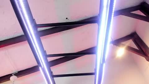 Snapshot of italomoore chatting on 11-21-25, 11:31 Italo Moore online show from 11-21-25, 11:31