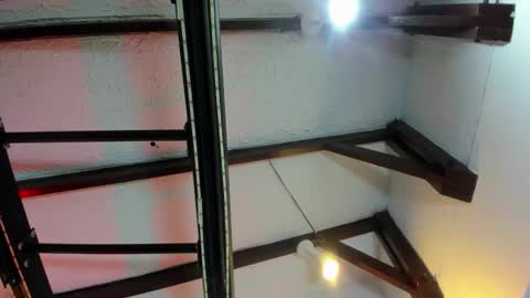 Snapshot of italomoore chatting on 11-28-25, 11:13 Italo Moore online show from 11-28-25, 11:13