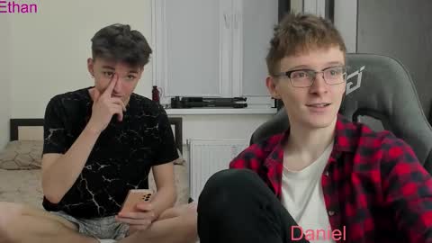 Ethan online show from 10-03-25, 05:21