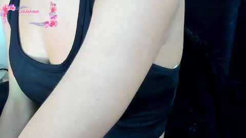 Snapshot of its__angelica_ chatting on 07-21-26, 06:32 Angelica online show from 07-21-26, 06:32