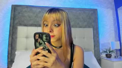 Snapshot of its_bibi chatting on 09-30-25, 05:07 its_bibi online show from 09-30-25, 05:07