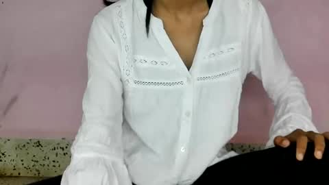 Snapshot of its_trisha chatting on 08-05-26, 03:42 Trisha online show from 08-05-26, 03:42