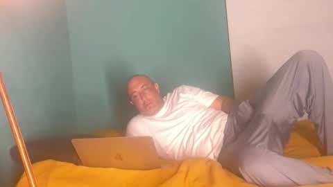 itsanexperiment online show from 03-12-26, 07:36