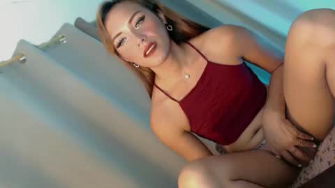 Snapshot of itsapril99913551 chatting on 01-13-26, 06:35 April online show from 01-13-26, 06:35