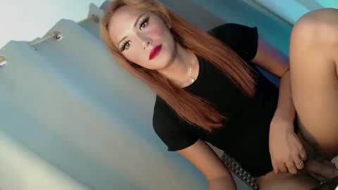 Snapshot of itsapril99913551 chatting on 01-18-26, 05:39 April online show from 01-18-26, 05:39