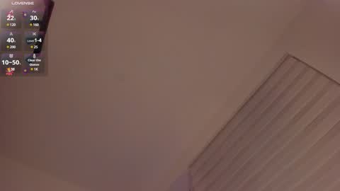 Snapshot of itsbellax chatting on 01-22-25, 05:28 Isabella online show from 01-22-25, 05:28