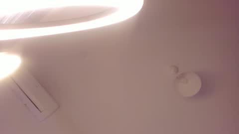 Snapshot of itsbellax chatting on 11-12-25, 10:04 Isabella online show from 11-12-25, 10:04