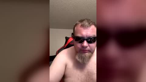 Snapshot of itsbigdickdaddy2u chatting on 07-26-26, 12:41 ITS DADDY BITCH online show from 07-26-26, 12:41