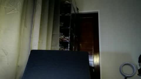 Candy online show from 11-19-25, 08:09