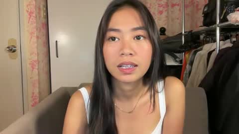 Candy online show from 06-02-26, 11:23