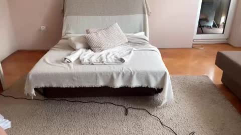 Snapshot of itsmaxxbaby chatting on 11-02-25, 08:06 Maxx online show from 11-02-25, 08:06