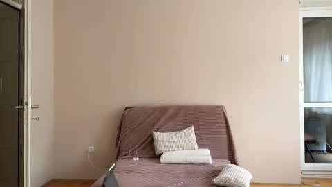 Snapshot of itsmaxxbaby chatting on 11-16-25, 07:36 Maxx online show from 11-16-25, 07:36