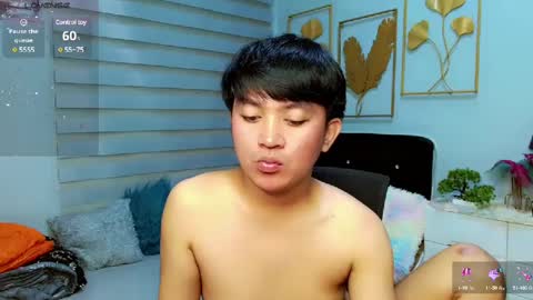 Snapshot of itsme_berniexx chatting on 12-21-24, 06:55 ask me online show from 12-21-24, 06:55