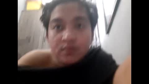 Snapshot of itsme_berniexx chatting on 01-29-25, 02:40 ask me online show from 01-29-25, 02:40