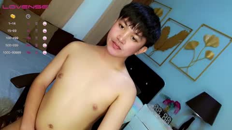 Snapshot of itsme_berniexx chatting on 02-15-25, 08:00 ask me online show from 02-15-25, 08:00