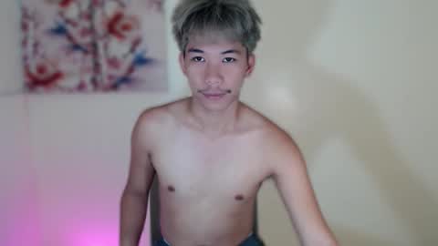 itsme_cxhennn online show from 11-11-25, 11:05