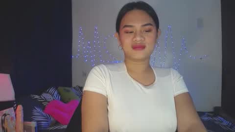 Snapshot of itsme_jazzy chatting on 11-30-25, 08:35 JAZ online show from 11-30-25, 08:35