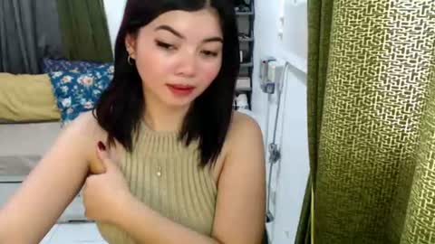 Snapshot of itsme_jo chatting on 06-24-26, 03:38 itsme_jo online show from 06-24-26, 03:38