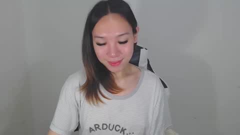 itsmehotqueen online show from 10-19-25, 10:21