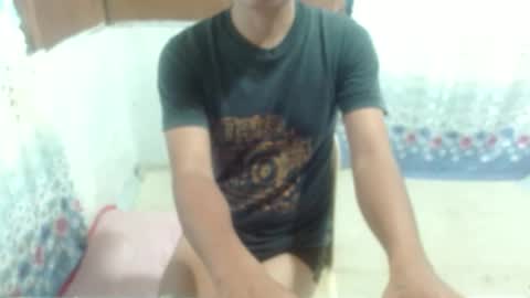 itsmelily05 online show from 03-12-26, 01:23