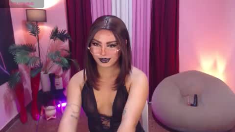 Siana online show from 10-04-25, 05:22