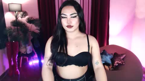 Snapshot of itsmesianaa29 chatting on 01-08-26, 01:13 Siana online show from 01-08-26, 01:13