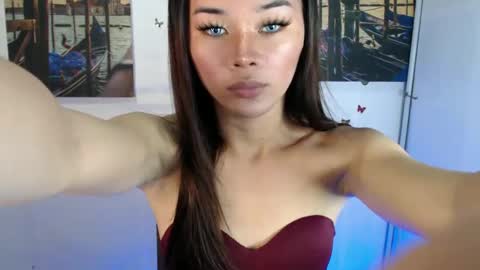 Snapshot of itsmetweety chatting on 12-26-24, 07:24 Vena online show from 12-26-24, 07:24