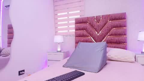 Itspia  online show from 02-14-26, 07:10