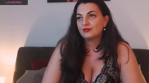 Melissa Khaan online show from 01-05-25, 02:30