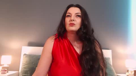 Snapshot of itsyourlady chatting on 05-18-26, 07:25 Melissa Khaan online show from 05-18-26, 07:25